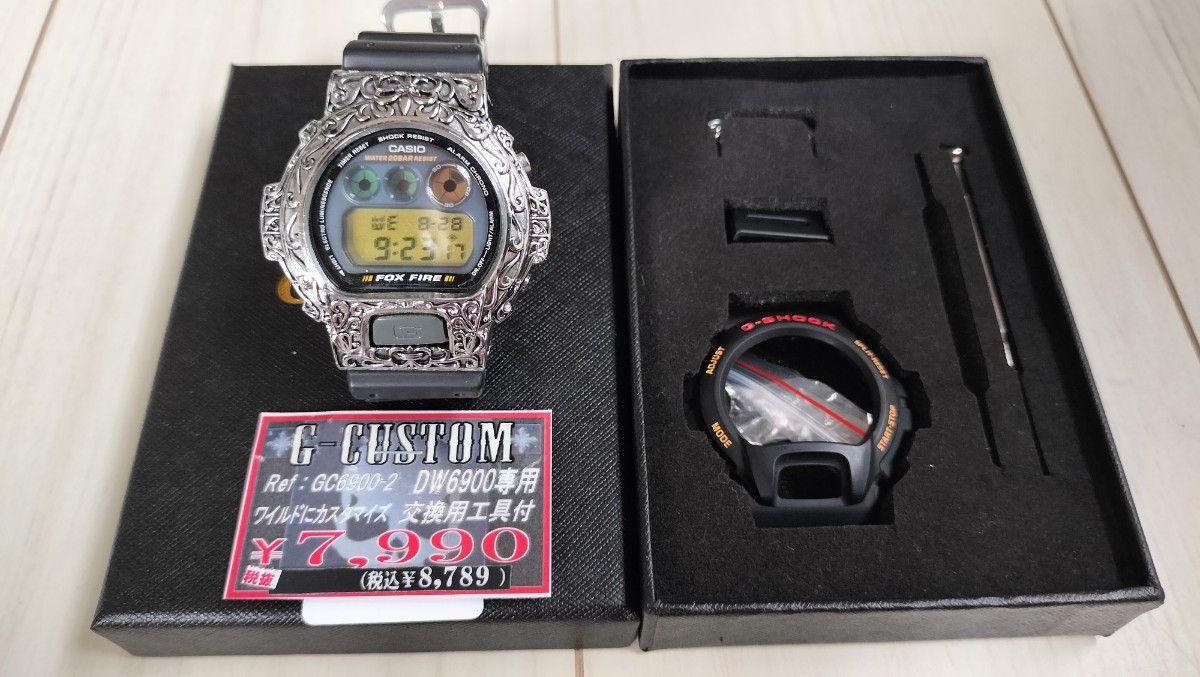 新品カスタムパーツ付きのジーショックDW-6900 本体+ 新品カスタムパーツ付きのジーショックDW-6900 本体+
