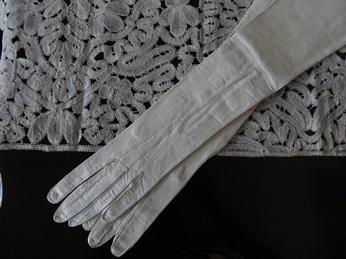 Grace アンティーク フランス 1900年 マザーオブパール (白蝶貝 Grace アンティーク フランス 1900年 マザーオブパール (白蝶貝