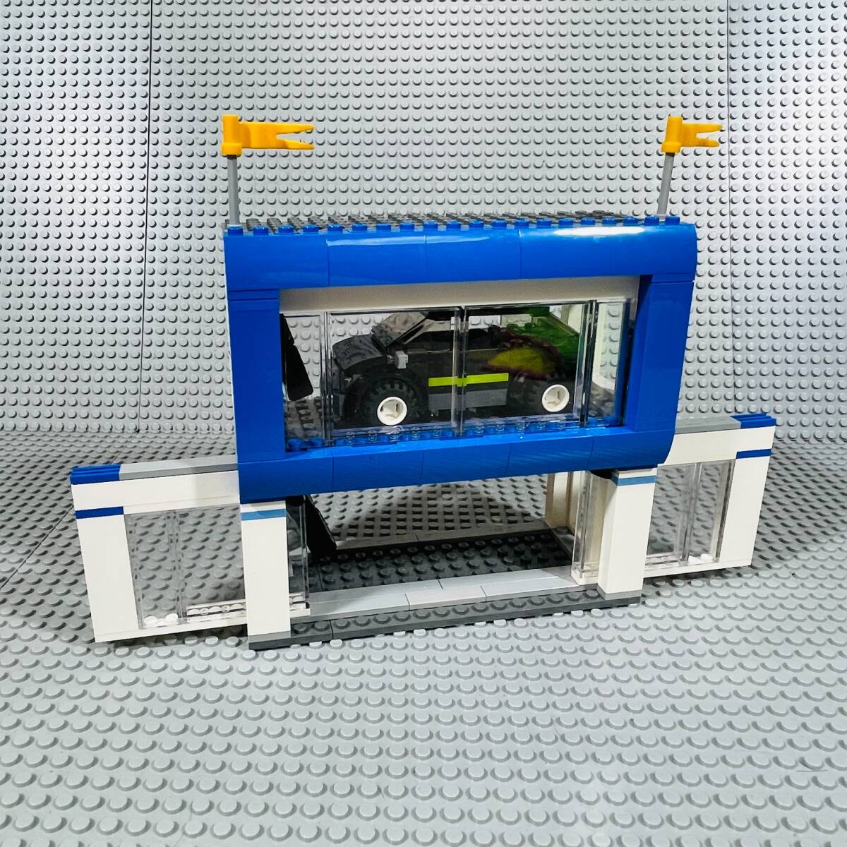 レゴ 60097 シティのまち より カーディーラー LEGO City Square レゴ 60097 シティのまち より カーディーラー LEGO City Square