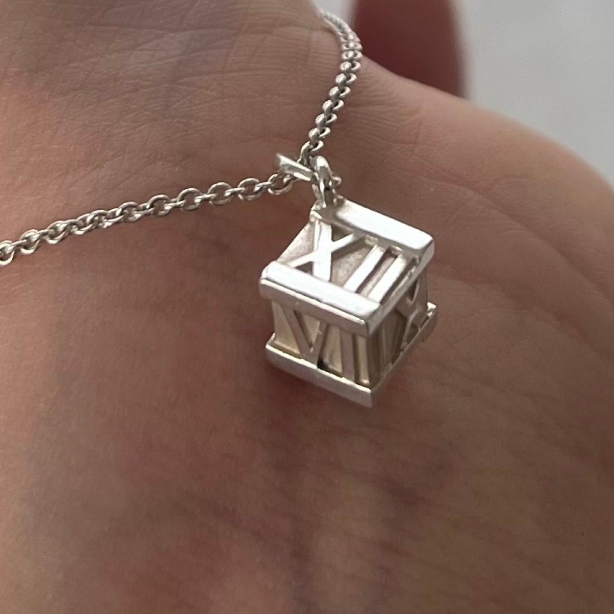 美品 ティファニー TIFFANY Co アトラスキューブ ネックレス 美品 ティファニー TIFFANY Co アトラスキューブ ネックレス