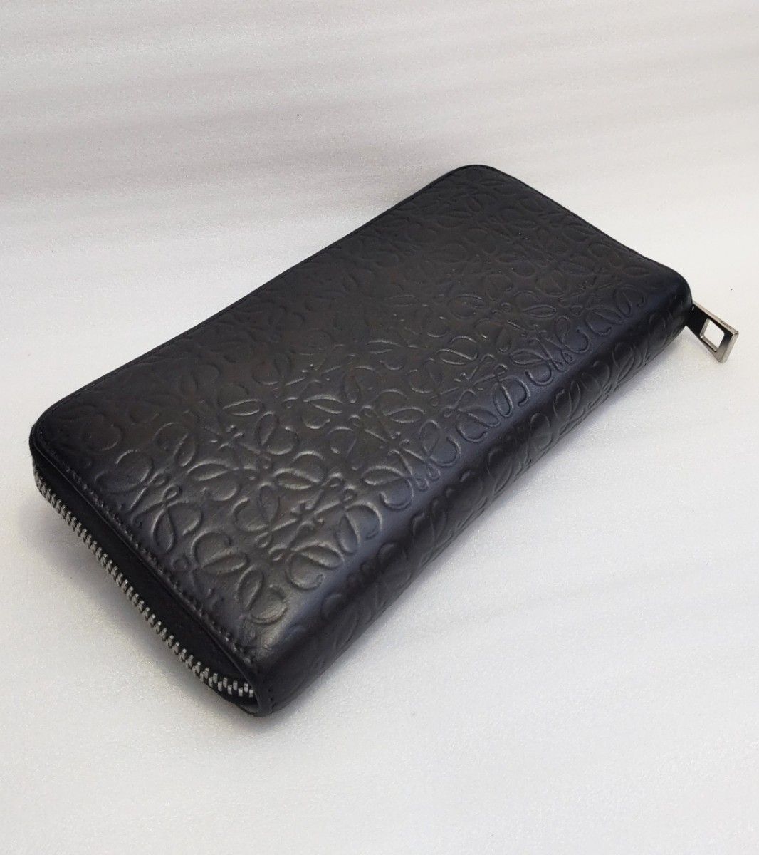 LOEWE ロエベ 財布 長財布 ラウンドファスナー レザー ブラック LOEWE ロエベ 財布 長財布 ラウンドファスナー レザー ブラック