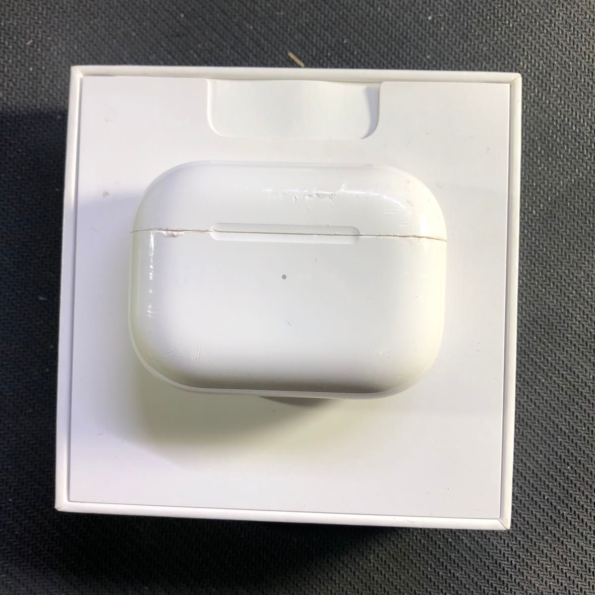 Apple AirPods Pro 第1世代 充電ケース Apple正規品|Yahoo Apple AirPods Pro 第1世代 充電ケース Apple正規品|Yahoo