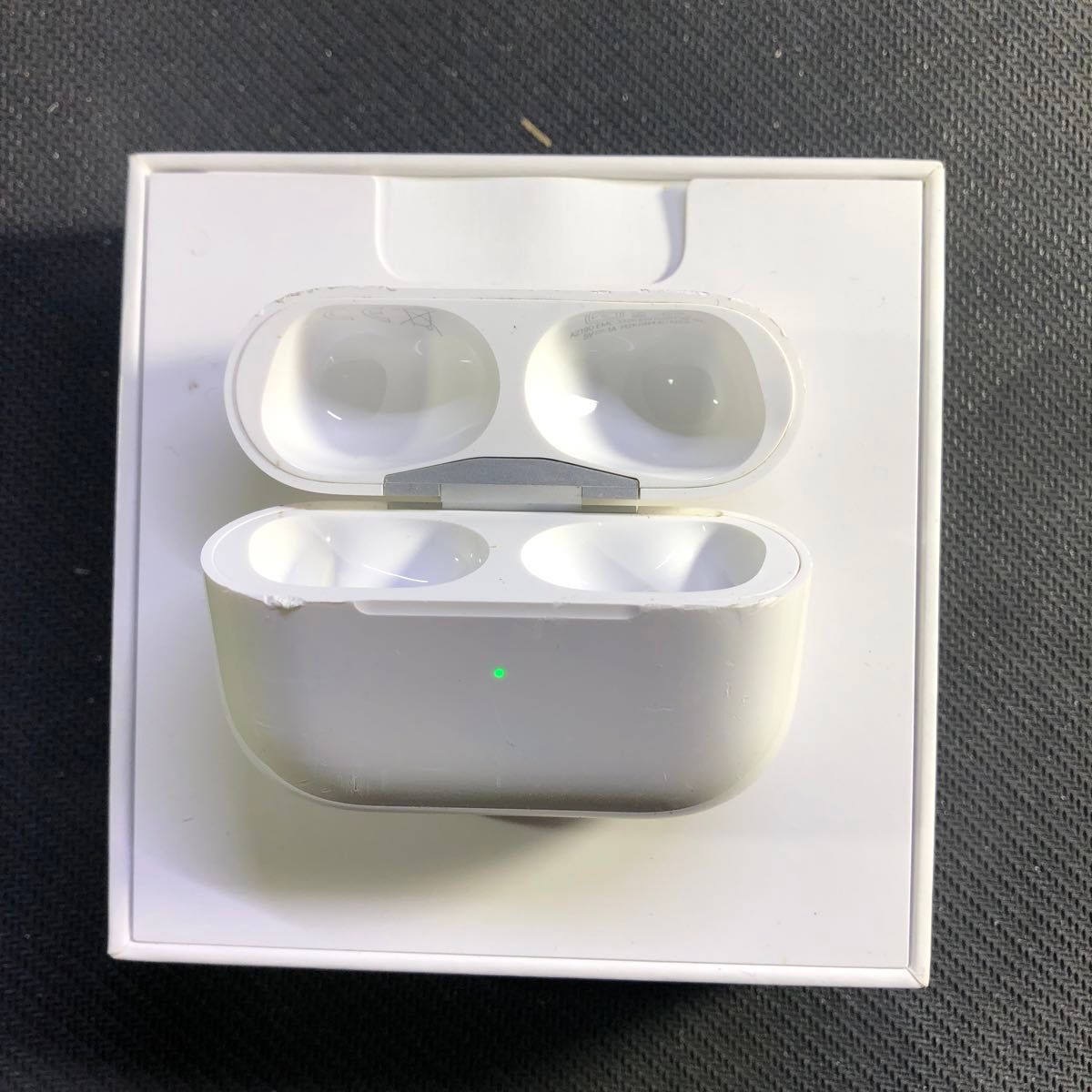 Apple AirPods Pro 第1世代 充電ケース Apple正規品|Yahoo Apple AirPods Pro 第1世代 充電ケース Apple正規品|Yahoo