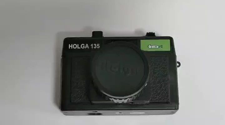 トイカメラ HOLGA 135 フィルムカメラ