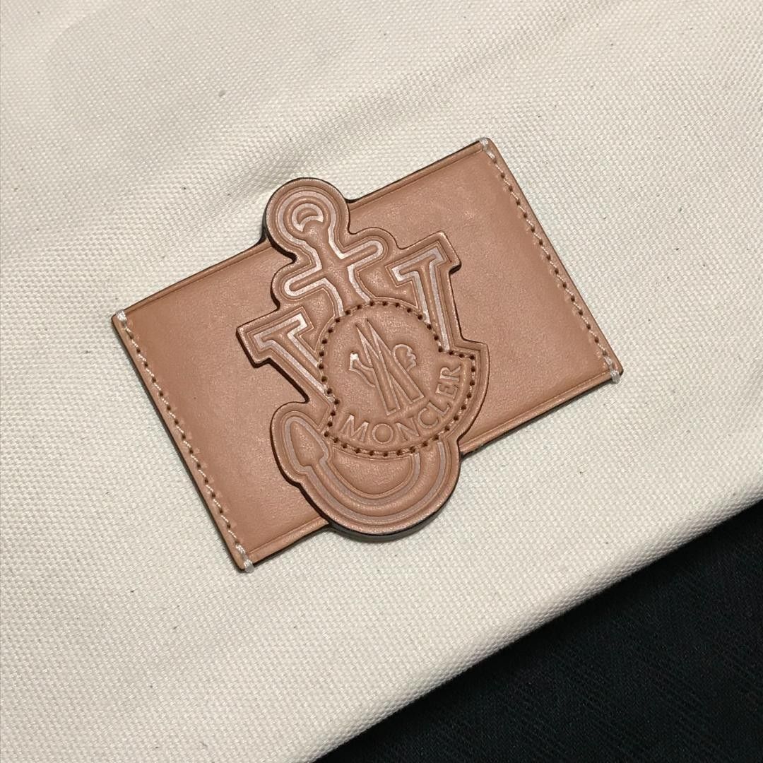 MONCLER JW ANDERSON TOTE BAG バッグ モンクレール|Yahoo MONCLER JW ANDERSON TOTE BAG バッグ モンクレール|Yahoo