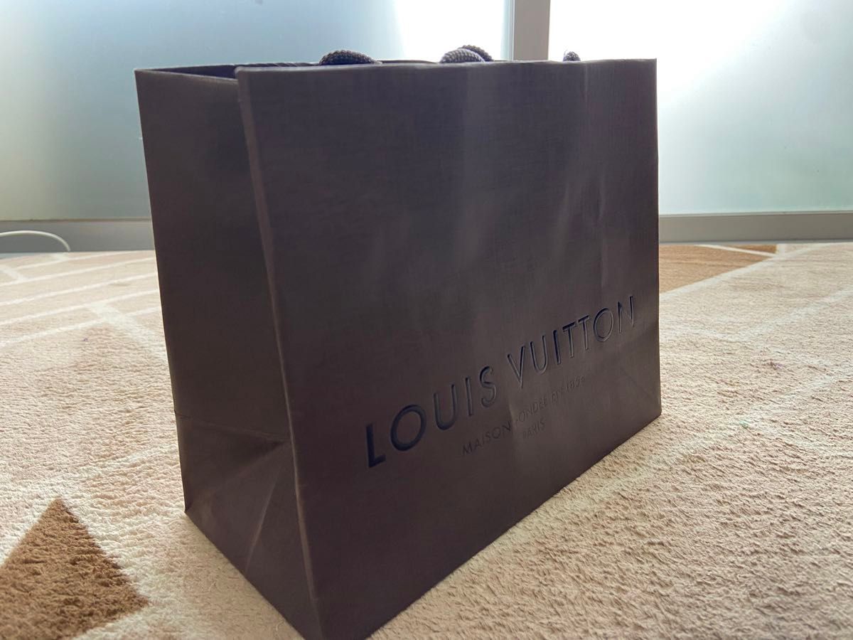 ルイヴィトン 紙袋 LOUIS VUITTON 茶色 ヴィトン ショップ袋 ルイヴィトン 紙袋 LOUIS VUITTON 茶色 ヴィトン ショップ袋