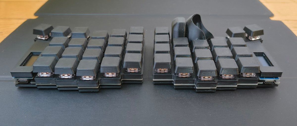 トラックボール付き 分割メカニカルキーボード Keyball39 黒 XDA トラックボール付き 分割メカニカルキーボード Keyball39 黒 XDA