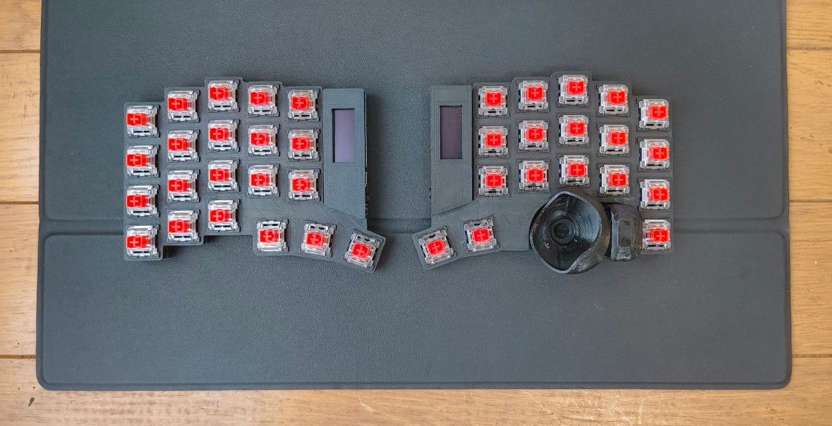 トラックボール付き 分割メカニカルキーボード Keyball39 黒 XDA トラックボール付き 分割メカニカルキーボード Keyball39 黒 XDA