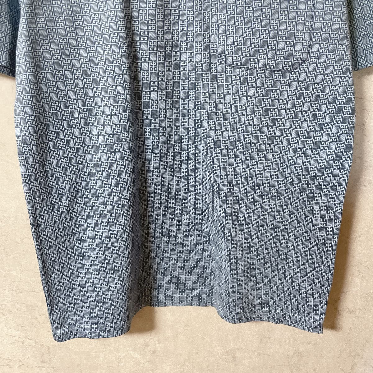 GIVENCHY ジバンシー 90s ビンテージ ポロシャツ 半袖|Yahoo GIVENCHY ジバンシー 90s ビンテージ ポロシャツ 半袖|Yahoo