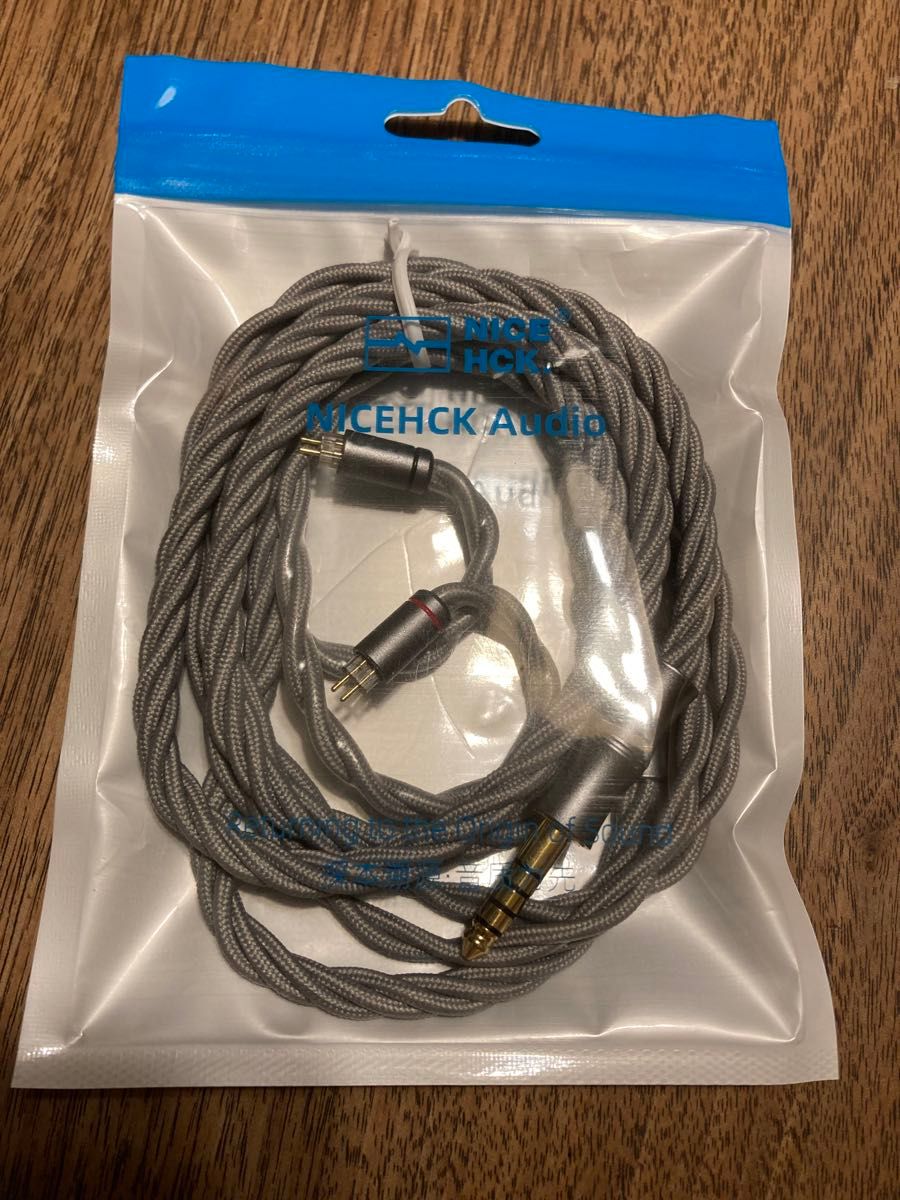 NiceHCK GrayLuna 7N銀メッキ単結晶銅 + 6N銀箔メッキ単結晶銅 ミックス線 2pin - 4.4mm NiceHCK GrayLuna 7N銀メッキ単結晶銅 + 6N銀箔メッキ単結晶銅 ミックス線 2pin - 4.4mm