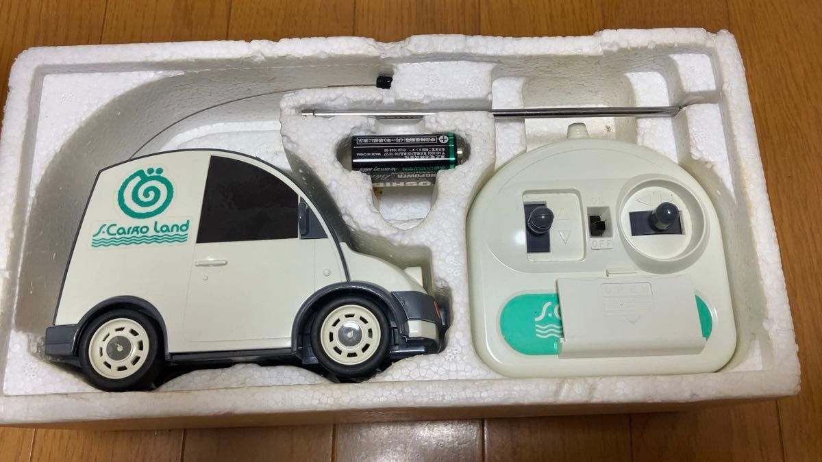 ラジコン おしゃれな街のトランスポーター エスカルゴ S Cargo ラジコン おしゃれな街のトランスポーター エスカルゴ S Cargo