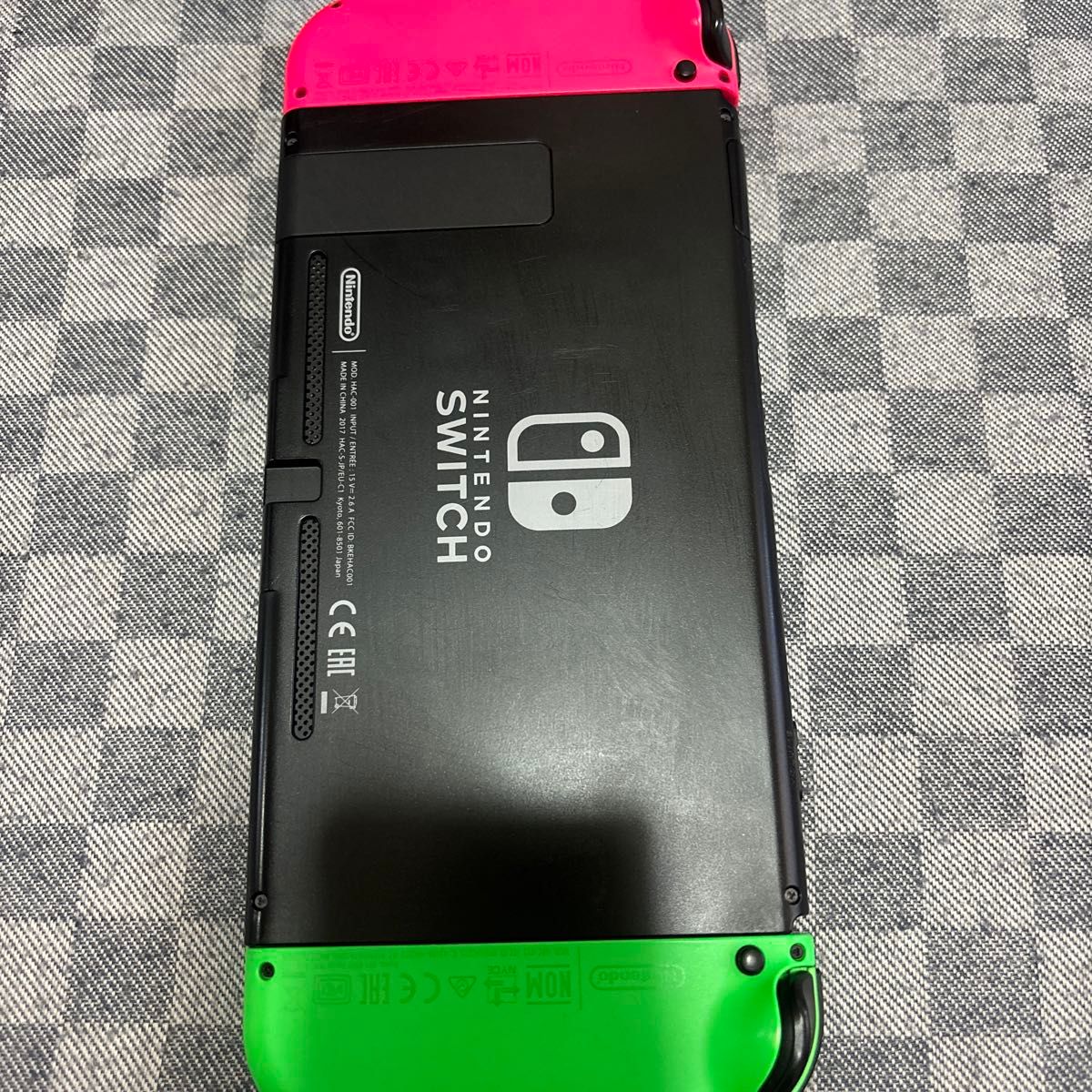 Nintendo Switch スプラトゥーン仕様(ソフトなし)初期化済 Nintendo Switch スプラトゥーン仕様(ソフトなし)初期化済
