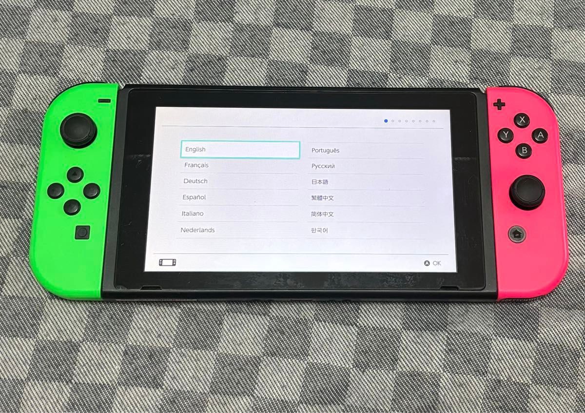 Nintendo Switch スプラトゥーン仕様(ソフトなし)初期化済 Nintendo Switch スプラトゥーン仕様(ソフトなし)初期化済