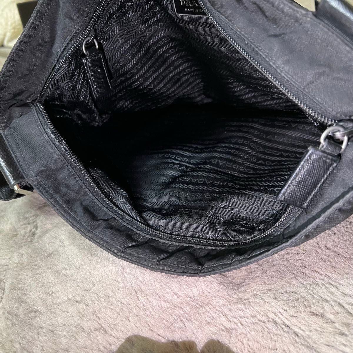 少し訳あり】【正規品】プラダ PRADA ショルダーバッグ ナイロン 少し訳あり】【正規品】プラダ PRADA ショルダーバッグ ナイロン