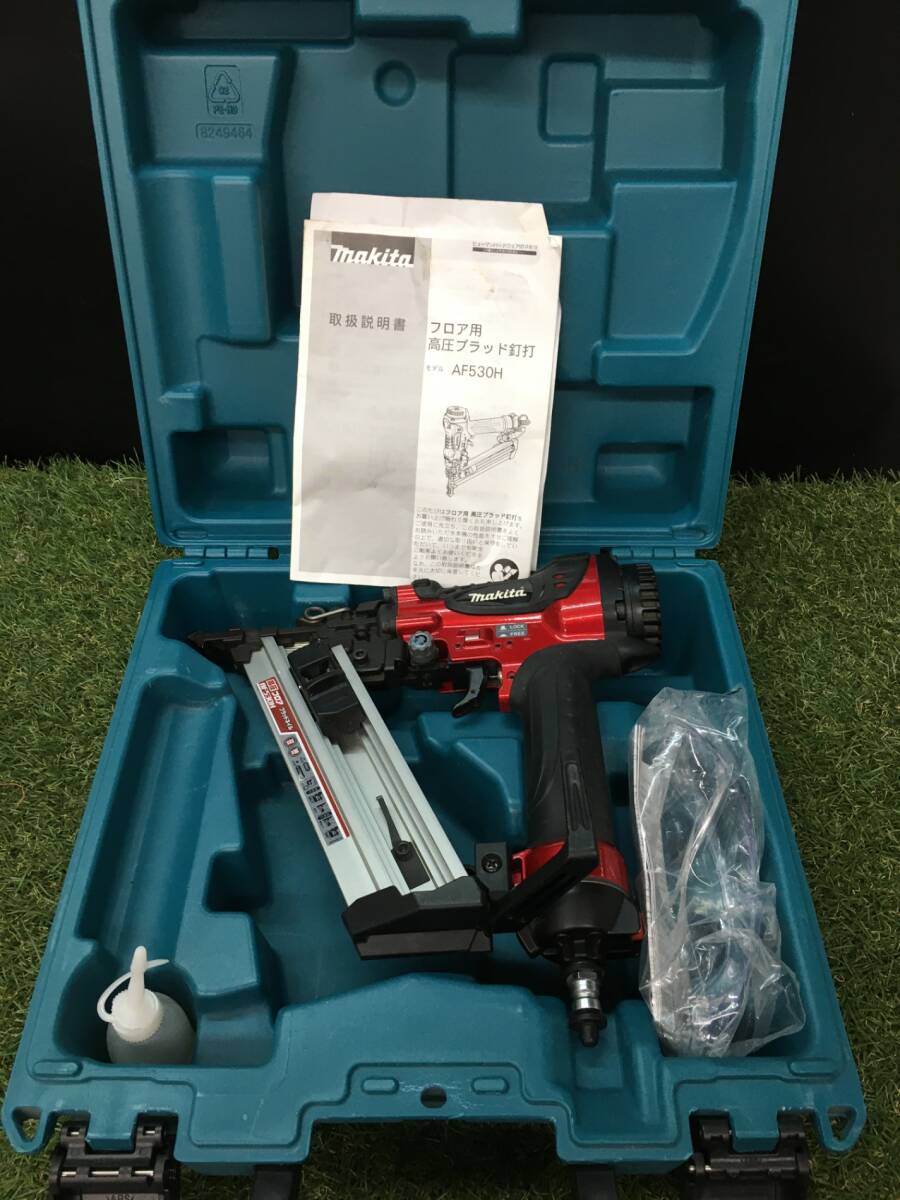 中古品】 makita(マキタ) フロア用高圧ブラッド釘打 AF530H 中古品】 makita(マキタ) フロア用高圧ブラッド釘打 AF530H