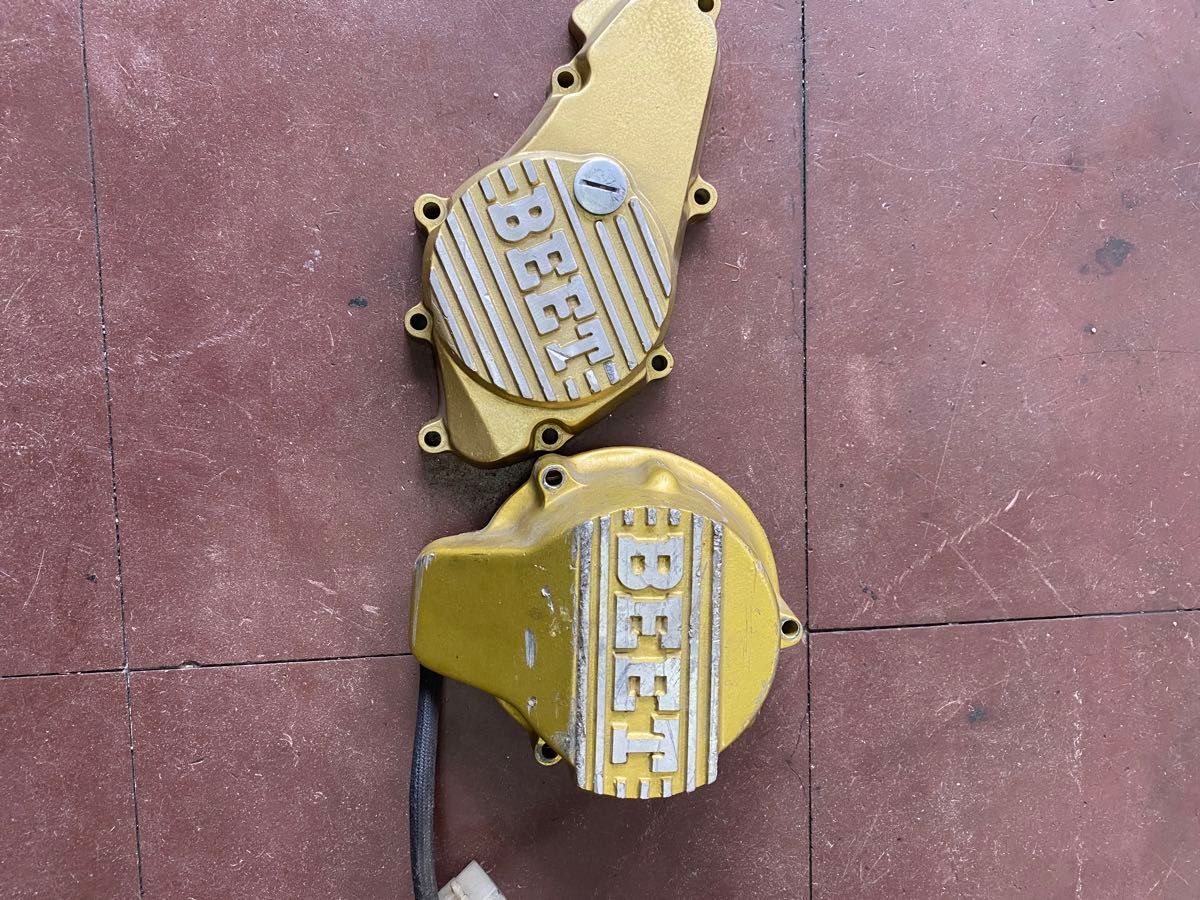 廃盤 当時物 BEET CBX400F ジェネレーターカバー ポイントカバー 廃盤 当時物 BEET CBX400F ジェネレーターカバー ポイントカバー