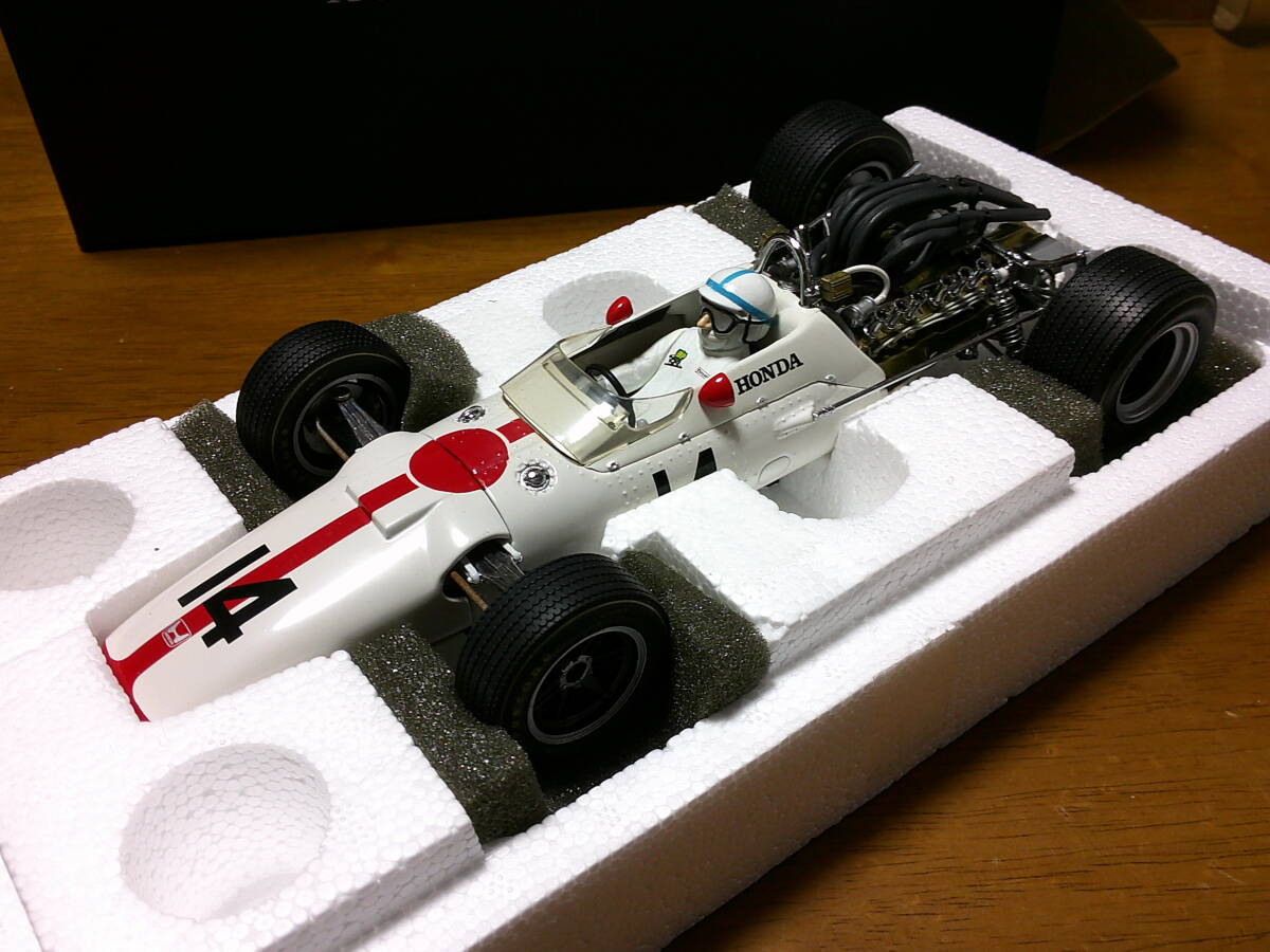 エブロ 1/20 「 ホンダF1 RA300 」 1967y イタリアGP優勝車 #14 エブロ 1/20 「 ホンダF1 RA300 」 1967y イタリアGP優勝車 #14