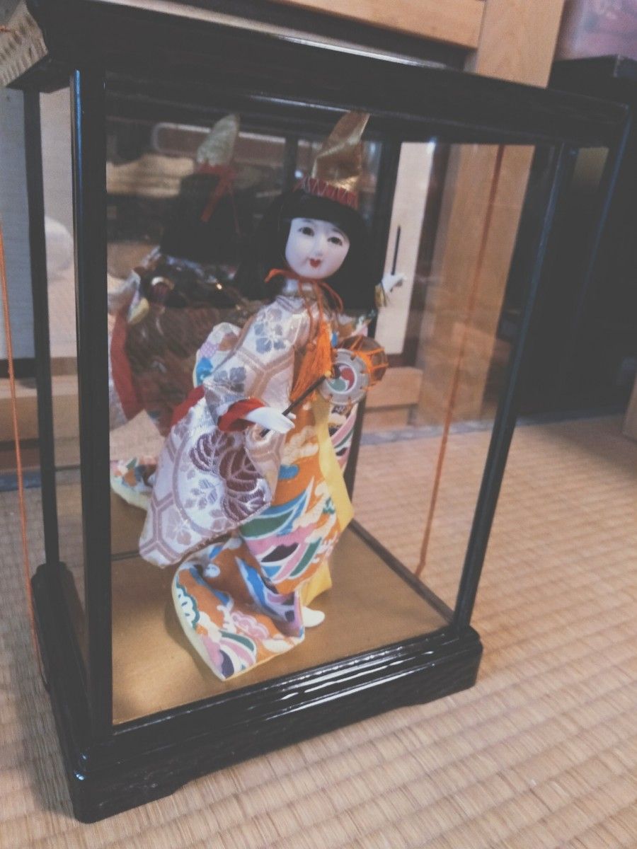 日本人形 ガラスケース 置物 昭和レトロ 和風|Yahoo!フリマ(旧 日本人形 ガラスケース 置物 昭和レトロ 和風|Yahoo!フリマ(旧