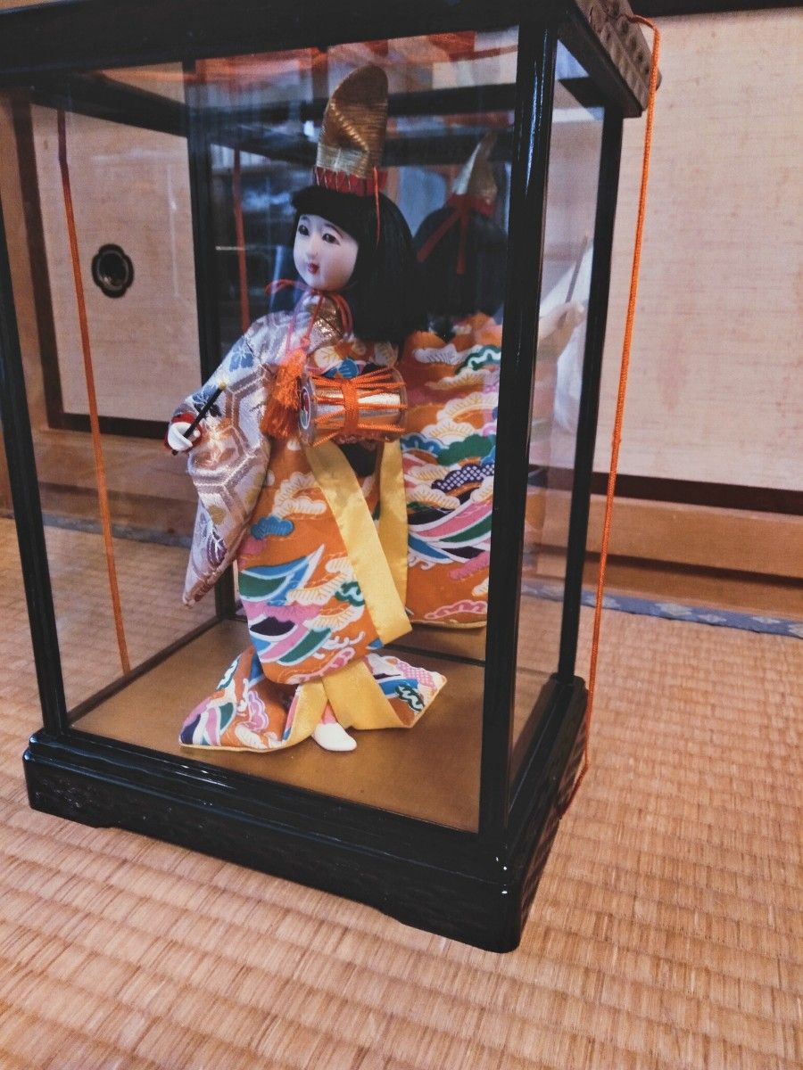 日本人形 ガラスケース 置物 昭和レトロ 和風|Yahoo!フリマ(旧 日本人形 ガラスケース 置物 昭和レトロ 和風|Yahoo!フリマ(旧