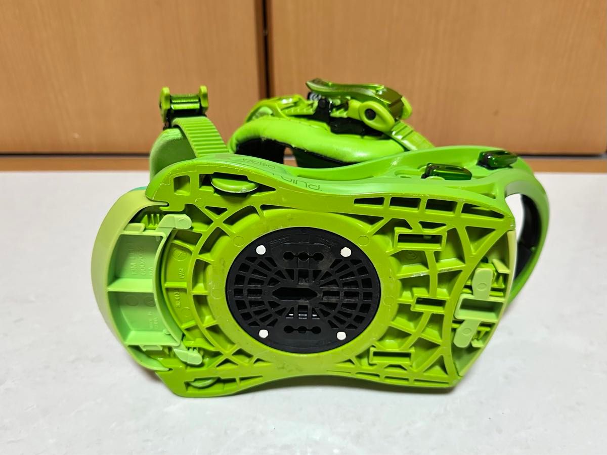 FLUX ビンディング TT30 メンズ Mサイズ スノーボード FLUX ビンディング TT30 メンズ Mサイズ スノーボード