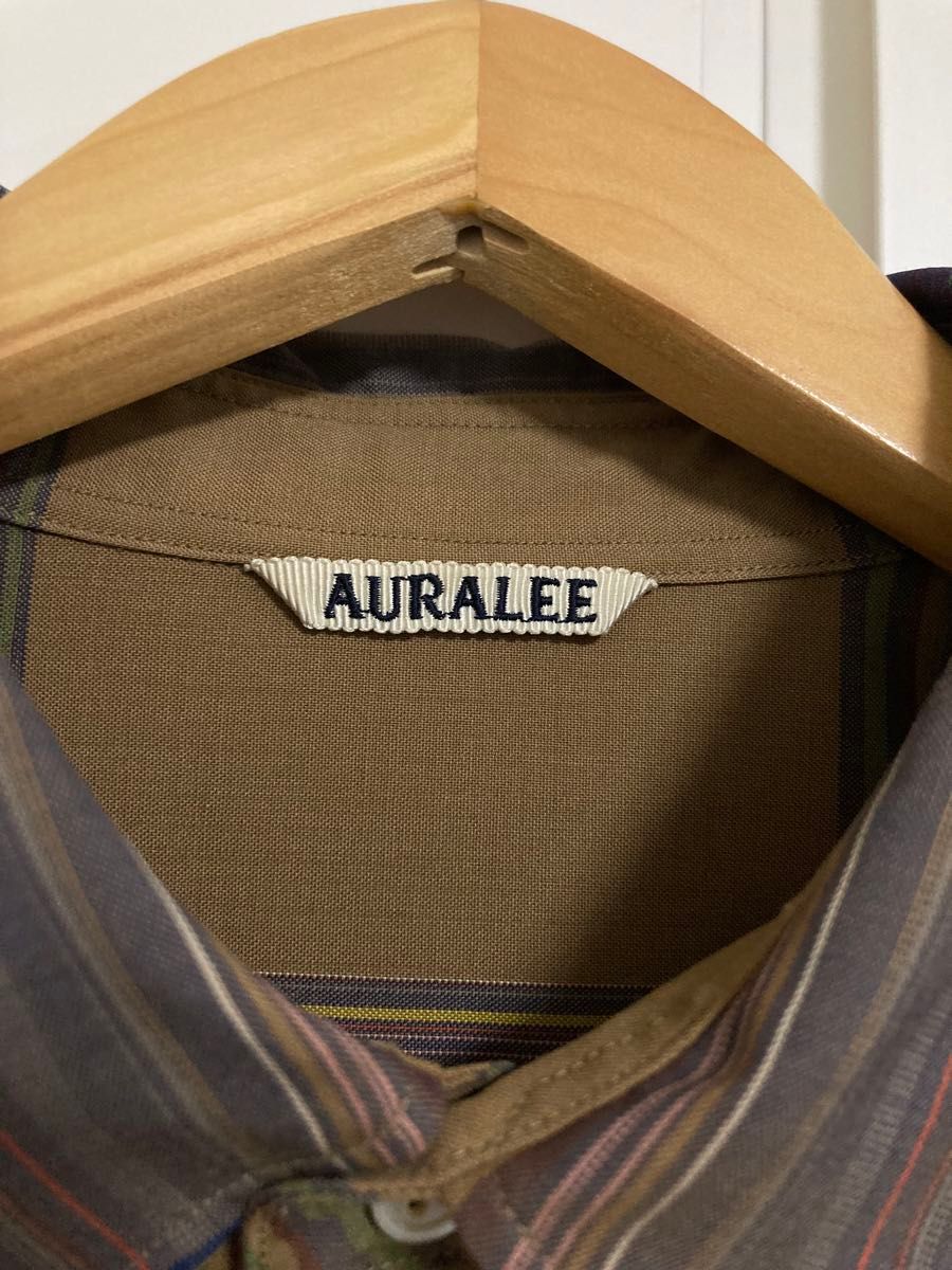 AURALEE(オーラリー)のSUPER LIGHT WOOL CHECK SHIRTS 長袖 AURALEE(オーラリー)のSUPER LIGHT WOOL CHECK SHIRTS 長袖