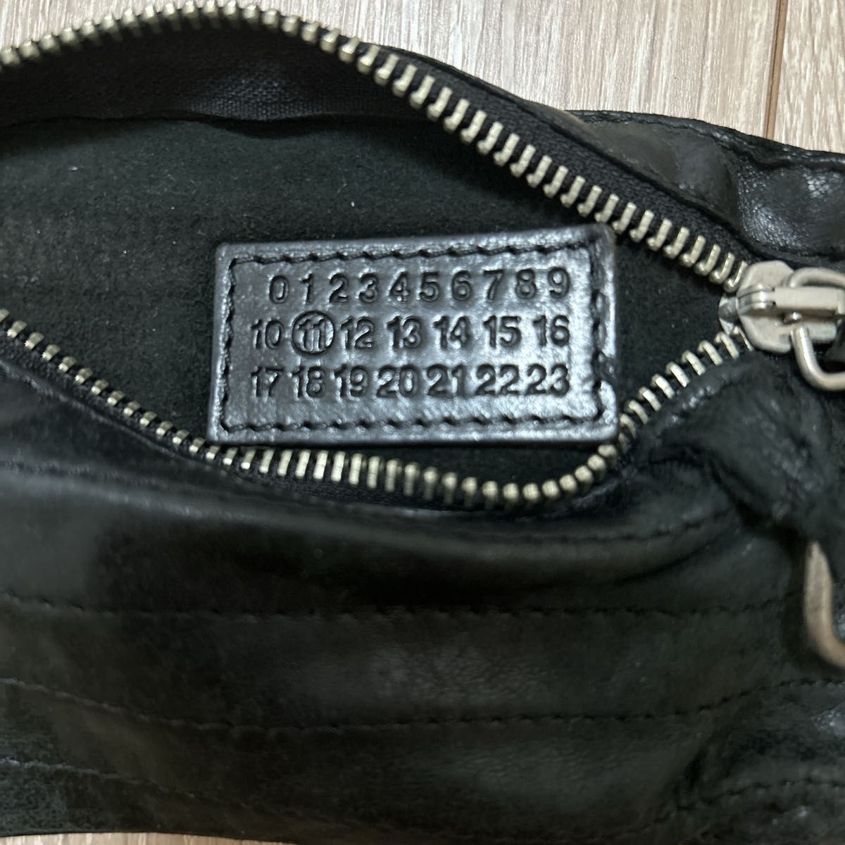 MAISON MARTIN MARGIELA ⑪ レザー ブレスレット 14AW archive MAISON MARTIN MARGIELA ⑪ レザー ブレスレット 14AW archive