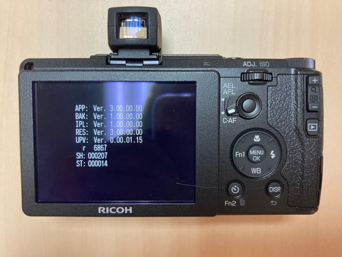 RICOH GRⅡ gr2 ii カメラ GV-2 純正ファインダー 純正充電器 RICOH GRⅡ gr2 ii カメラ GV-2 純正ファインダー 純正充電器