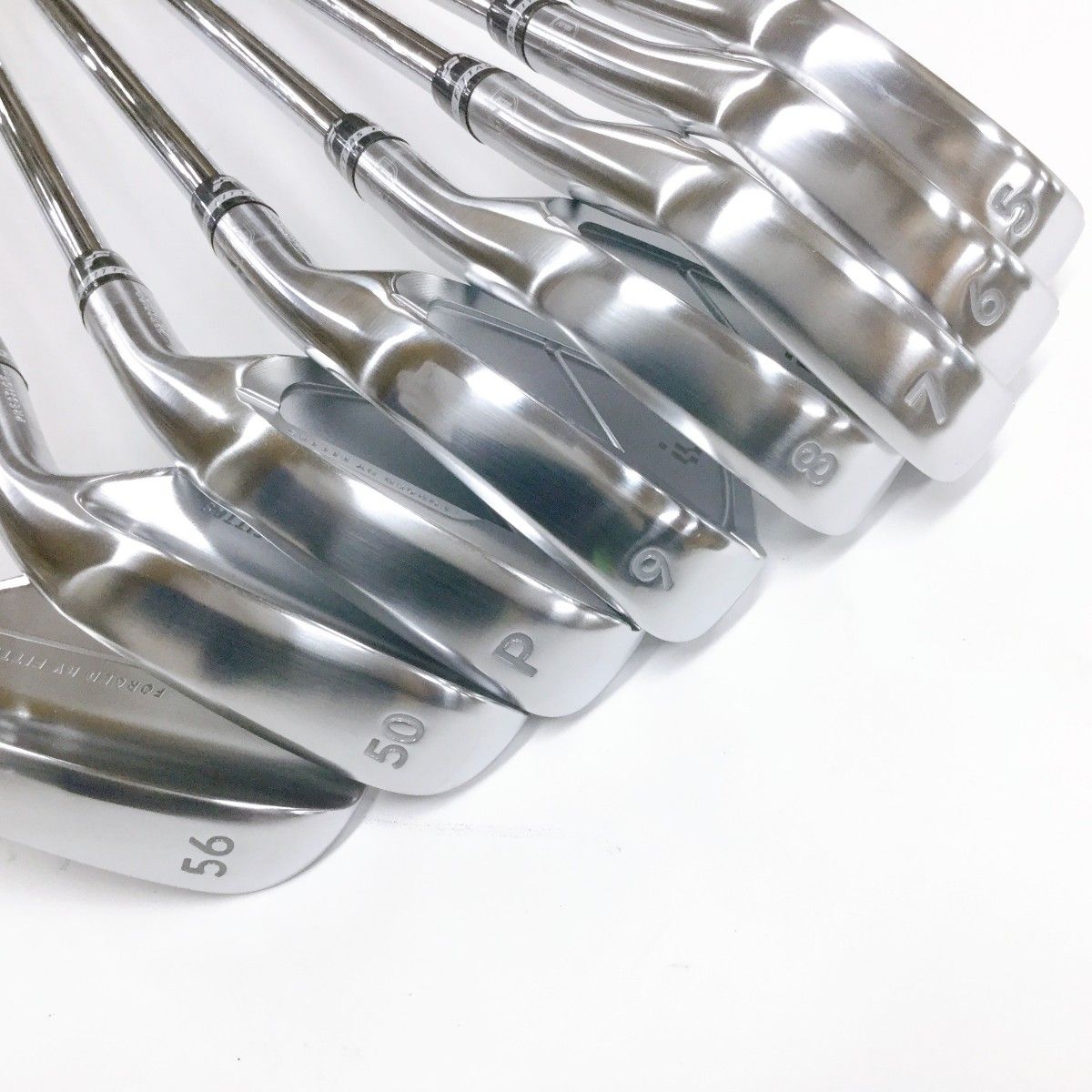 新品・未使用品】シャフトが選べる3種類 軟鉄CNC鍛造 8本組 新品・未使用品】シャフトが選べる3種類 軟鉄CNC鍛造 8本組