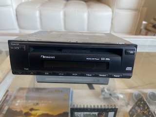 # первоклассный прекрасный товар "Накамити" NAKAMICHI CD-30s CD PLAYER