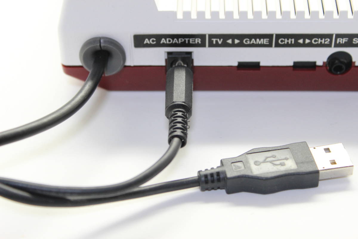 改造代行 USB駆動 拡張音源対応ステレオ AV出力ファミコン（塗装あり：電源LED 赤）縦縞改善 カスタム_専用USB電源ケーブル付属