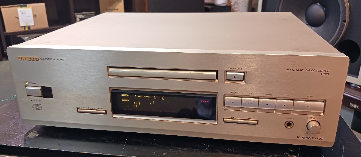 ONKYO オンキョー Integra C-725 CDプレーヤ 中古 現状品 ONKYO オンキョー Integra C-725 CDプレーヤ 中古 現状品