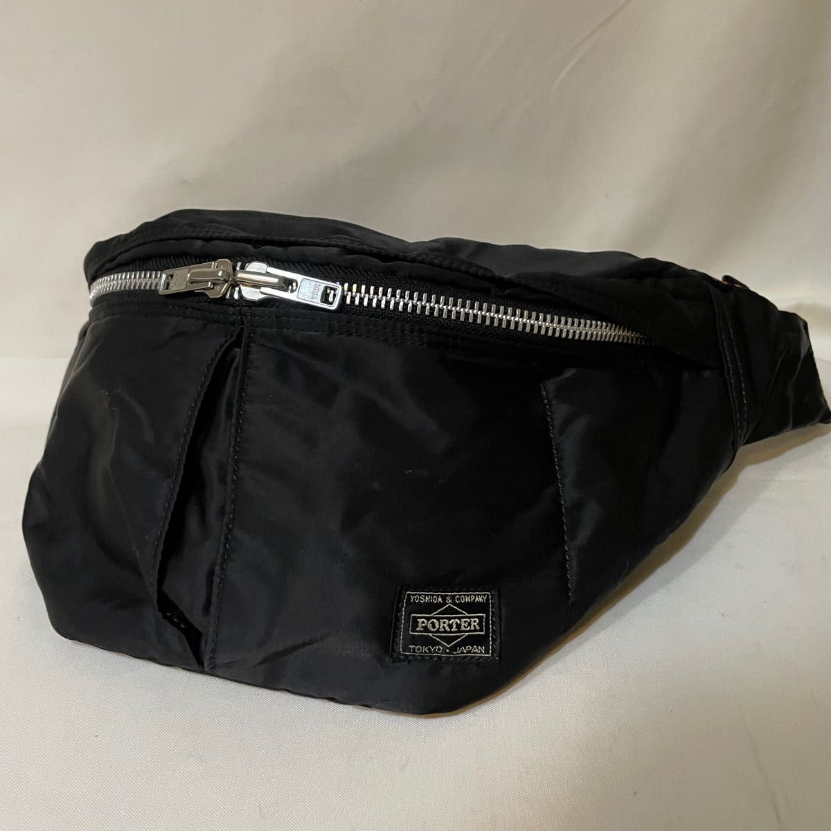 美品 ポーター タンカー ウエストバッグ 黒 ボディバッグ PORTER 美品 ポーター タンカー ウエストバッグ 黒 ボディバッグ PORTER