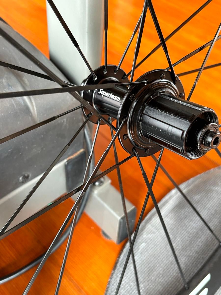 Super team スーパーチーム カーボンホイール 700c 50mmハイト Super team スーパーチーム カーボンホイール 700c 50mmハイト