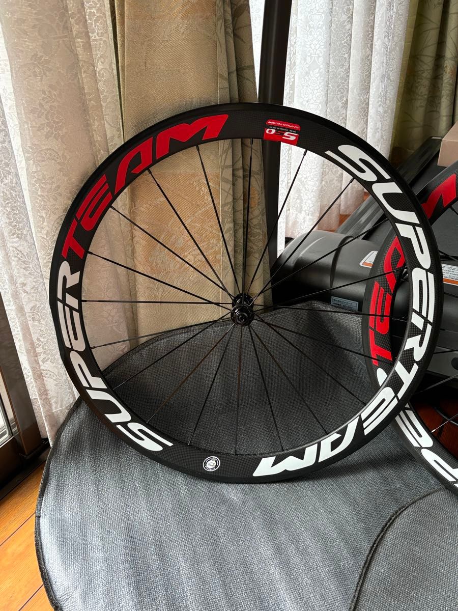 Super team スーパーチーム カーボンホイール 700c 50mmハイト Super team スーパーチーム カーボンホイール 700c 50mmハイト