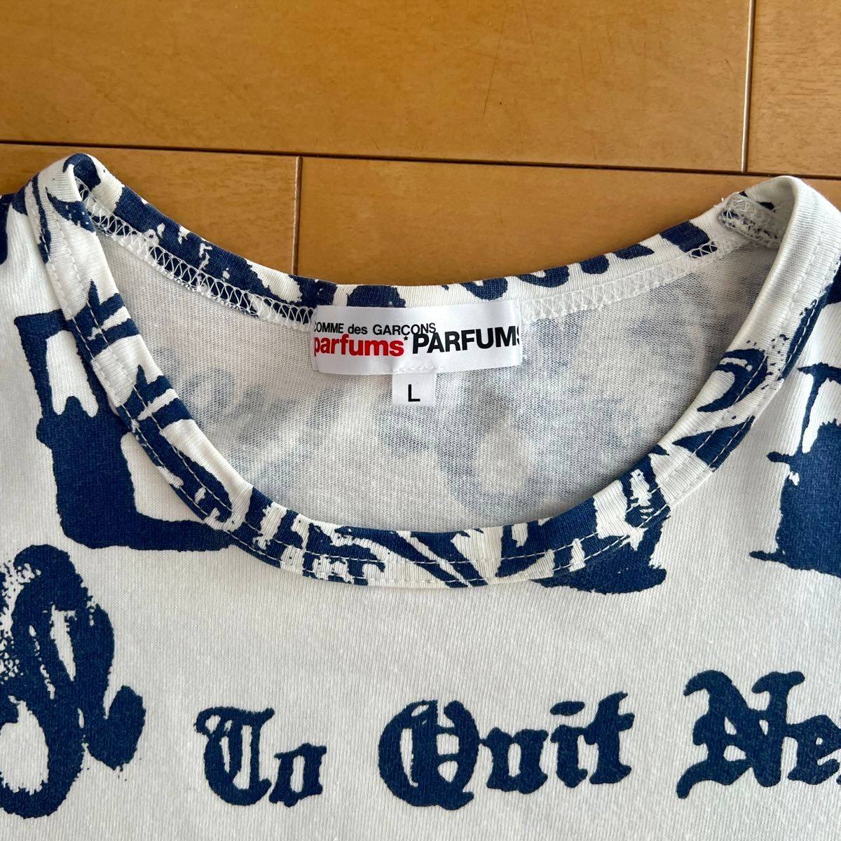 COMME des GARCONS parfums print tee L 総柄 Tシャツ|Yahoo COMME des GARCONS parfums print tee L 総柄 Tシャツ|Yahoo