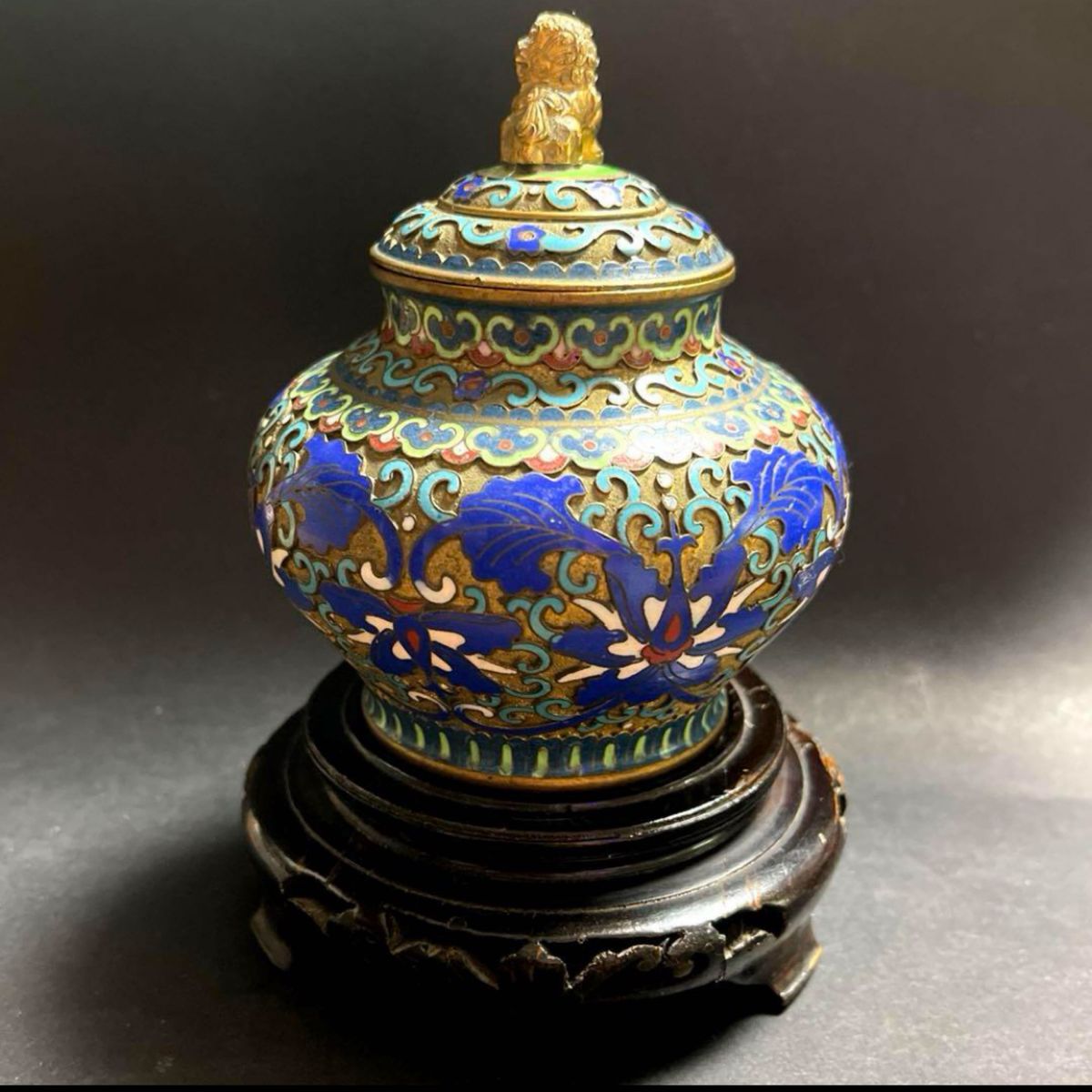 七宝焼の壺 古いお品 中国美術 難アリ中古品 金属工芸 七宝焼の壺 古いお品 中国美術 難アリ中古品 金属工芸
