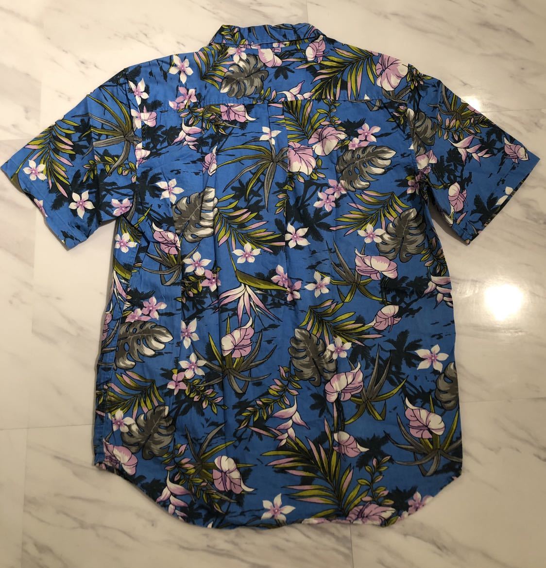  прекрасный товар редкий STUSSY old цветочный принт короткий рукав гавайская рубашка L голубой Stussy первый период общий рисунок гавайская рубашка очень редкий шедевр 