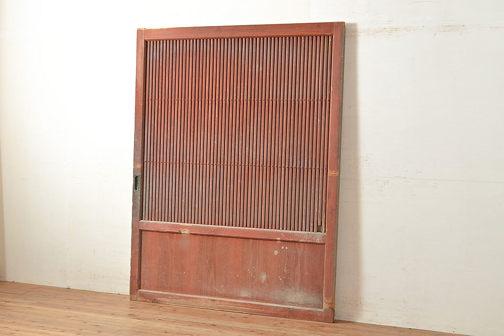 R-048604 アンティーク建具 赤みがかった色味が印象的なヒノキ材製の蔵戸(引き戸、玄関戸)(R-048604)