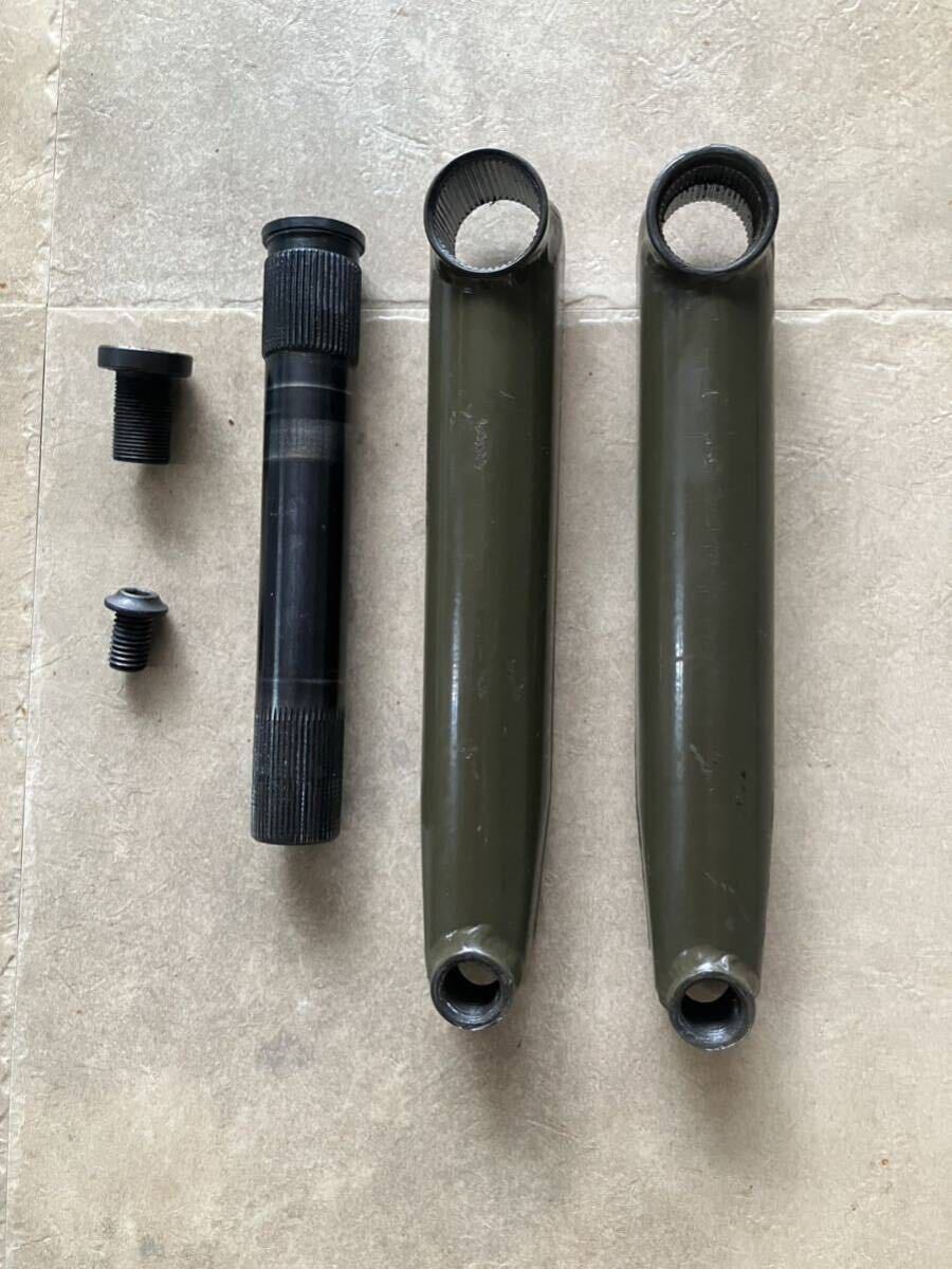 BMXストリート用　クランク　flybikes DOLMEN CRANK set 175mm