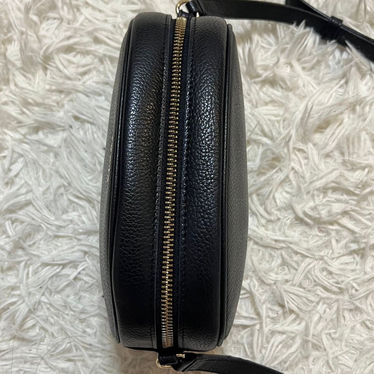 FURLA フルラ カラ ショルダーバッグ ラウンド 斜めがけ 丸型 FURLA フルラ カラ ショルダーバッグ ラウンド 斜めがけ 丸型