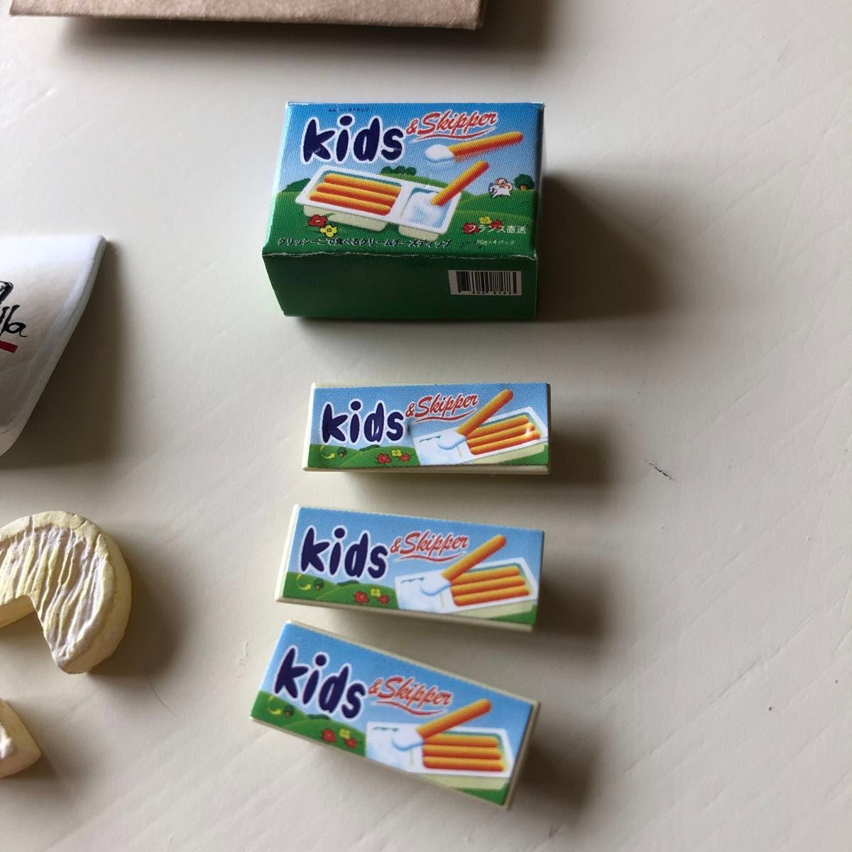 メガハウス 輸入マーケット チーズでワインセット ミニチュア メガハウス 輸入マーケット チーズでワインセット ミニチュア