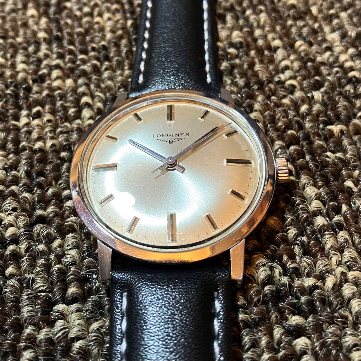LONGINES 手巻き時計 シルバー文字盤 レザーバンド LONGINES 手巻き時計 シルバー文字盤 レザーバンド
