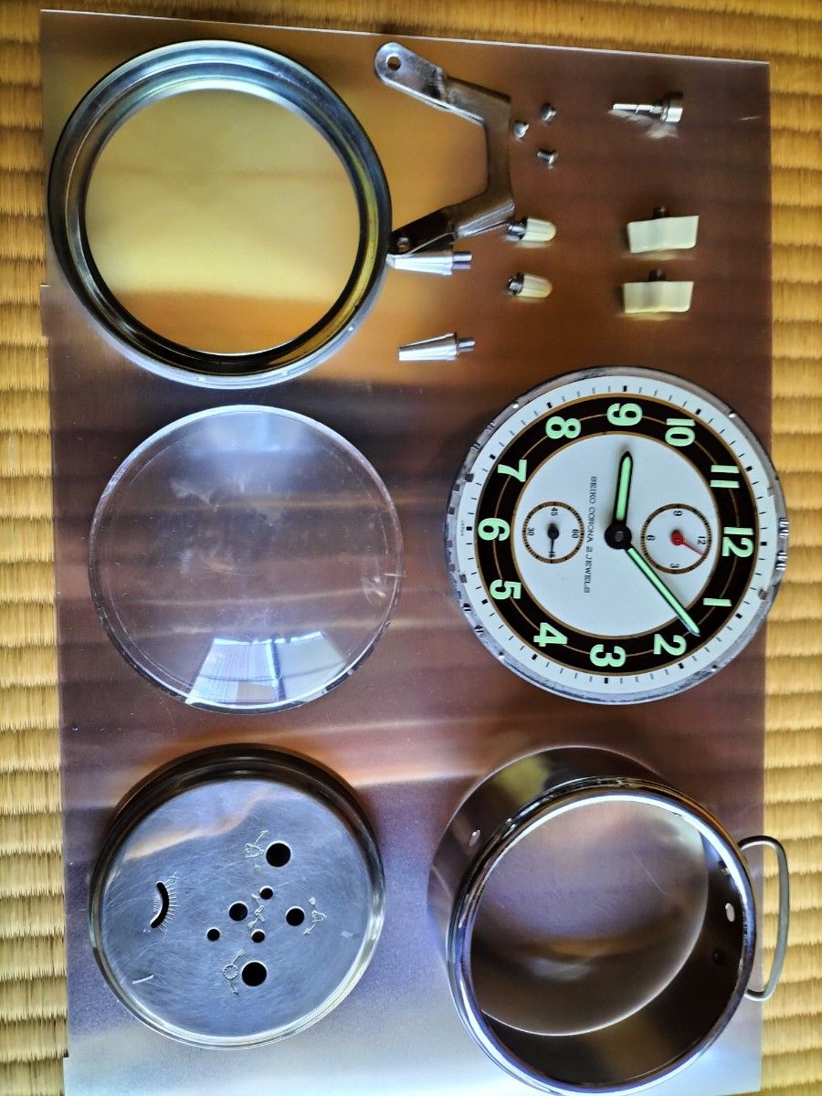 ゼンマイ式 昭和レトロ 目覚まし時計 CORONA SEIKO アンティーク ゼンマイ式 昭和レトロ 目覚まし時計 CORONA SEIKO アンティーク