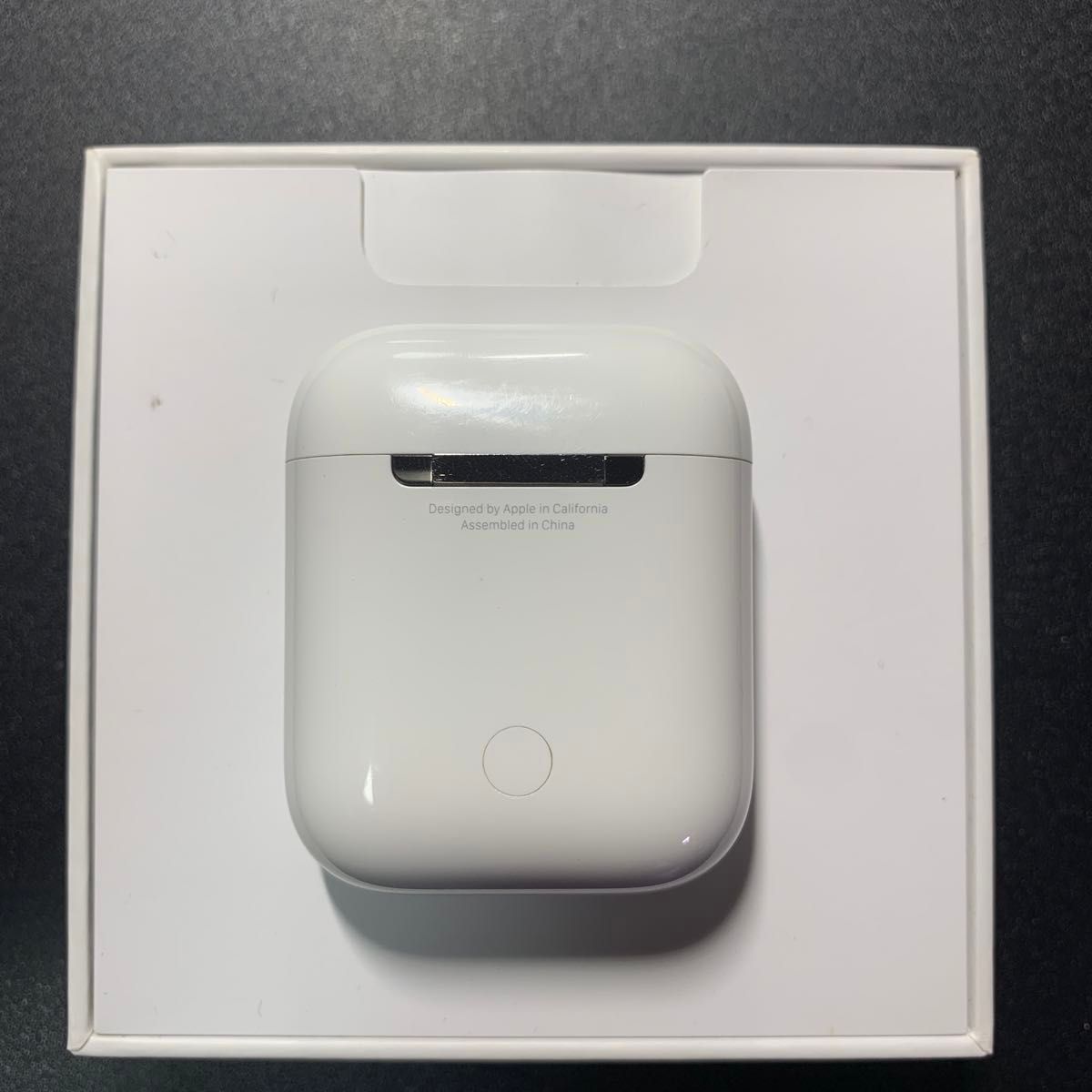 Apple AirPods 第二世代 充電ケース Apple正規品|Yahoo!フリマ Apple AirPods 第二世代 充電ケース Apple正規品|Yahoo!フリマ