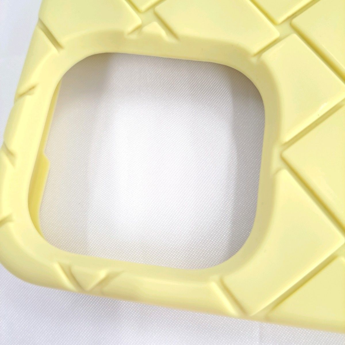 ボッテガヴェネタ BOTTEGA VENETA iPhoneケース ラバー イントレ ボッテガヴェネタ BOTTEGA VENETA iPhoneケース ラバー イントレ