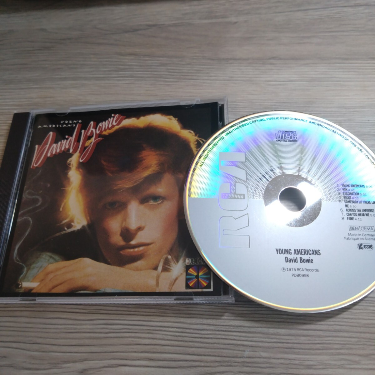 RCA 最初期ドイツ盤 YOUNG AMERICANS / DAVID BOWIE デヴィッド RCA 最初期ドイツ盤 YOUNG AMERICANS / DAVID BOWIE デヴィッド