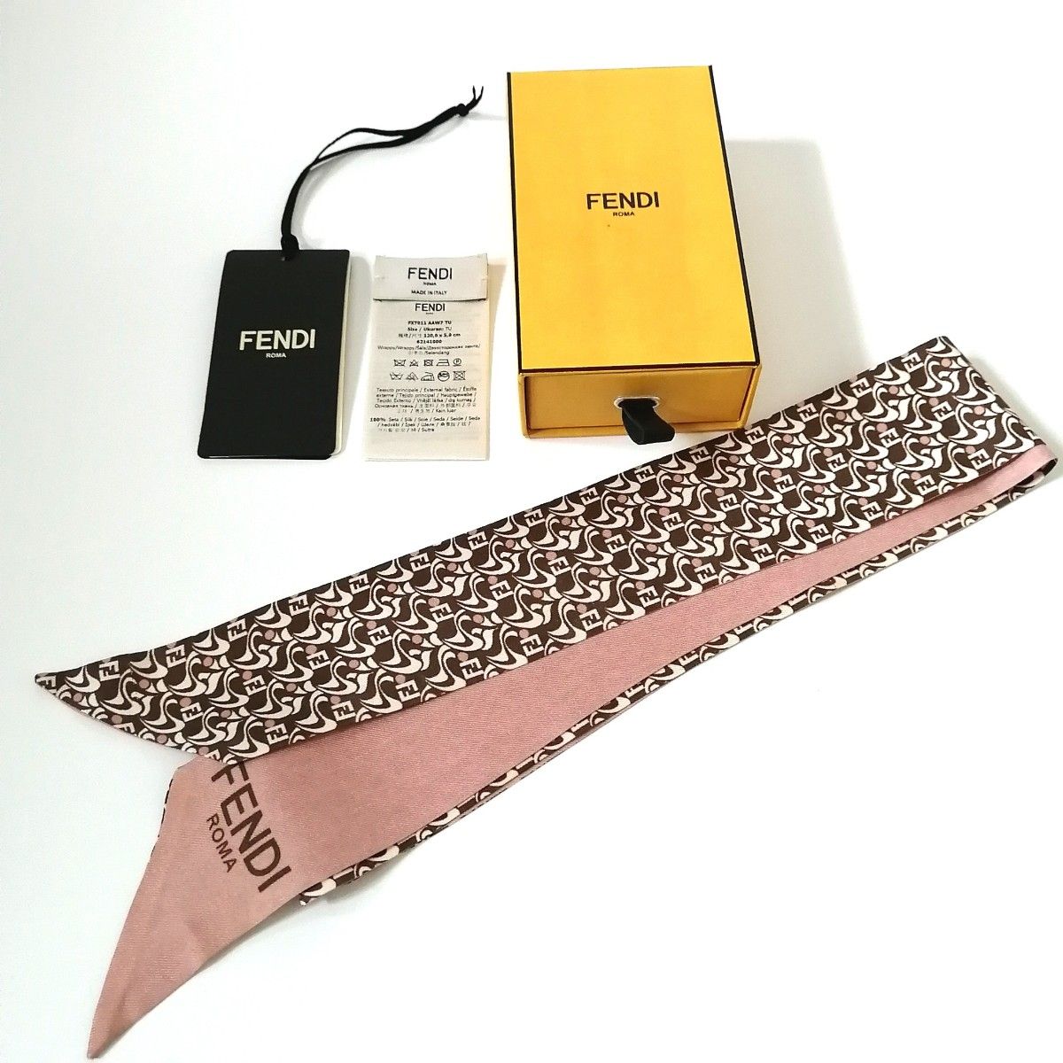 FENDI フェンディ ラッピー スカーフ ピンク 689|Yahoo!フリマ FENDI フェンディ ラッピー スカーフ ピンク 689|Yahoo!フリマ