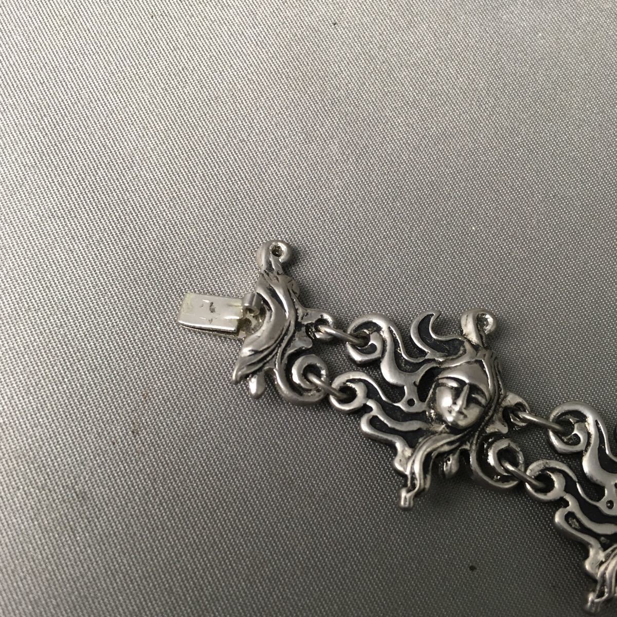 K176 silver accessory bracele Vintage person writing sama 