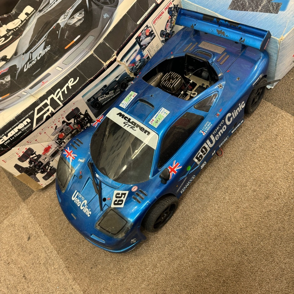 Kyosho McLaren F1 GTR ラジコンカー (ジャンク) Kyosho McLaren F1 GTR ラジコンカー (ジャンク) ここでご注文へ