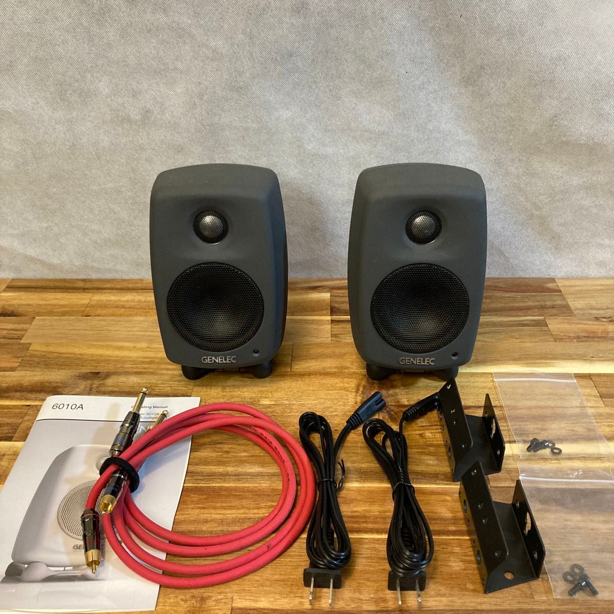 GENELEC 6010Aスピーカー【2セット】完動品 モニタースピーカー GENELEC 6010Aスピーカー【2セット】完動品 モニタースピーカー
